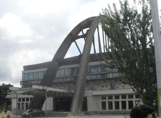 Bacău - Wikipedia