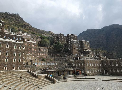 ملف:Rijal Almaa village 2021.jpg - ويكيبيديا