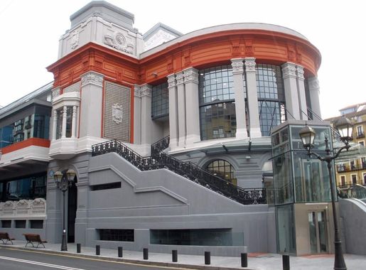 Archivo:Bilbao - Mercado de la Ribera 4.jpg - Wikipedia, la enciclopedia  libre