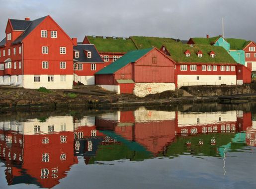 File:Tinganes, Tórshavn 01.jpg - Wikimedia Commons