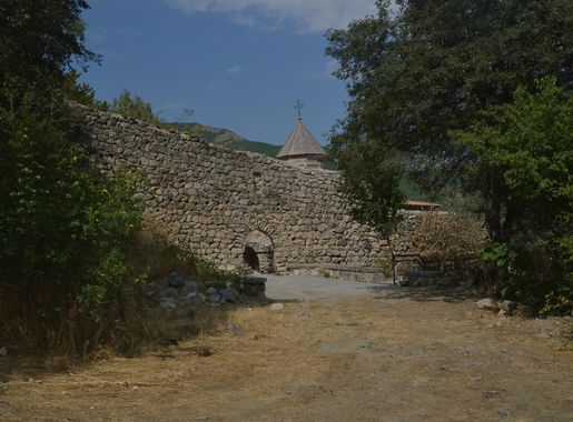 File:Halidzor fortress, Syunik, Armenia - panoramio (10).jpg - Wikimedia  Commons