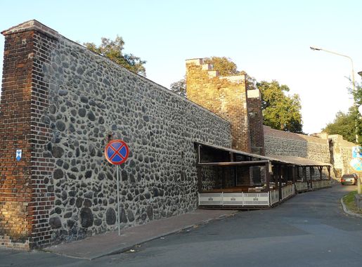 File:Mury Obronne Gorzów Wielkopolski.JPG - Wikimedia Commons