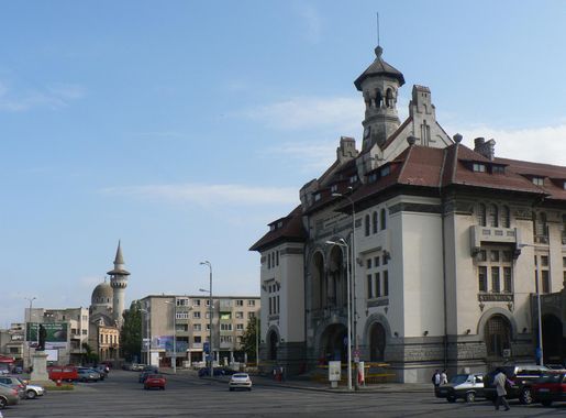File:Constanta, Ovidiu Square.jpg - Wikipedia