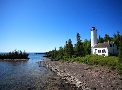 File:Rock Harbor Lighthouse at Isle Royale National park.jpg - Wikimedia  Commons