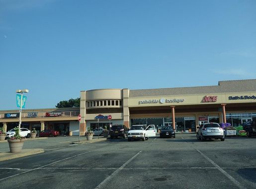 File:Lake Success Shopping Center td (2021-06-20) 14.jpg - Wikimedia Commons