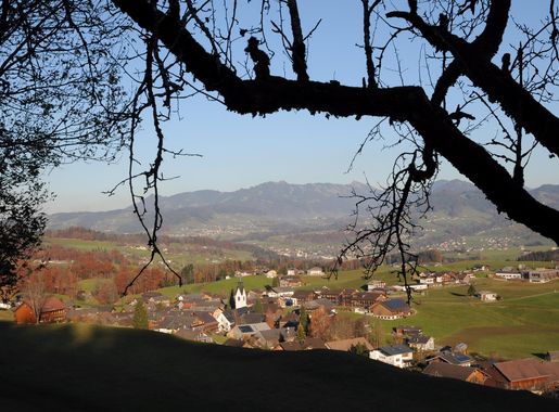 File:Kirchdorf, Schwarzenberg Vlbg 3.JPG - Wikimedia Commons