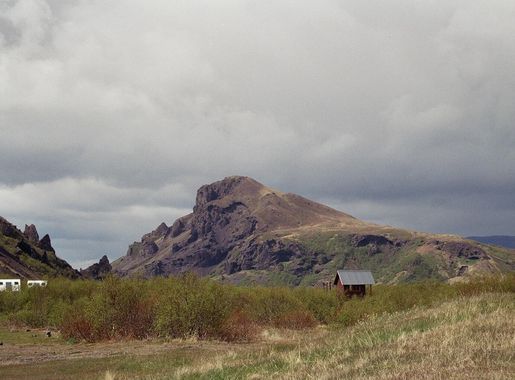 File:Valahnúkur.jpg - Wikimedia Commons