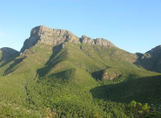 File:Bluff Knoll 1 Stirling Range NP II-2012.jpeg - Wikimedia Commons