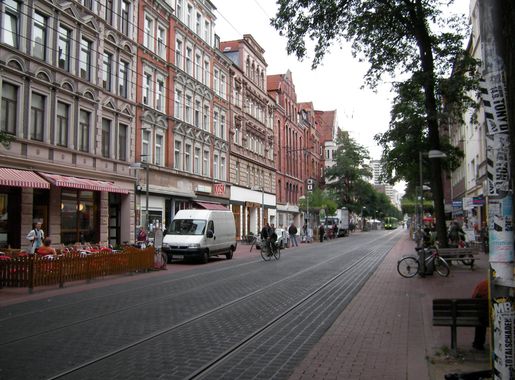 File:Hannover Limmerstr.jpg - Wikimedia Commons
