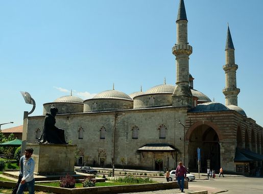 File:EskiCamiEdirne (2).JPG - Wikimedia Commons