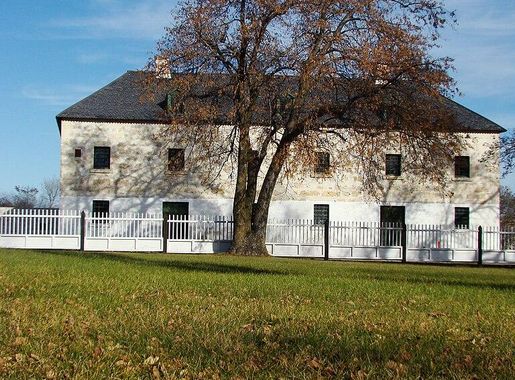 File:Lower Fort Garry Historic Site Manitoba Canada (24).JPG - Wikimedia  Commons