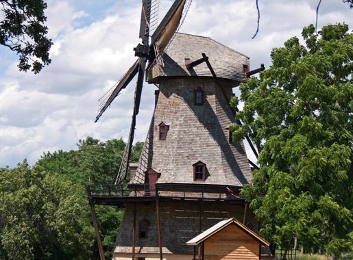 File:Fabyan Windmill-13.JPG - Wikimedia Commons
