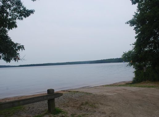 File:Watchaug Pond.JPG - Wikimedia Commons