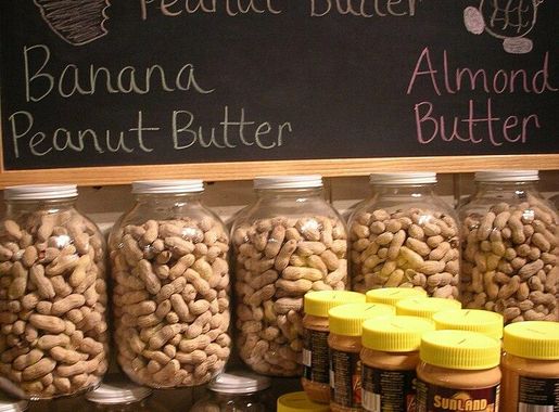 File:Products from Kitchen Kettle Village in Intercourse, Lancaster County,  Pennsylvania.jpg - Wikimedia Commons