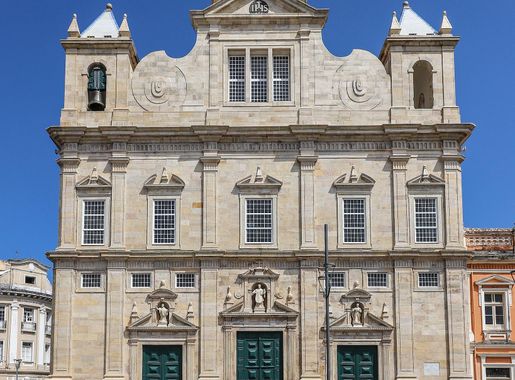 Ficheiro:Catedral Basílica de Salvador Facade 2019-9898.jpg – Wikipédia, a  enciclopédia livre