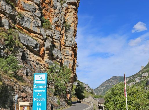 File:00 0490 Route Gorges du Tarn - La Malène.jpg - Wikimedia Commons