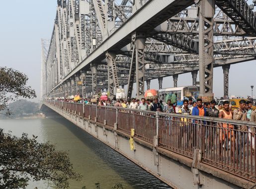 File:Howrah Bridge 02.jpg - Wikimedia Commons