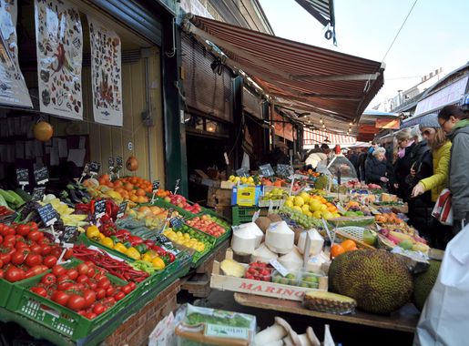 Datei:2012 am Wiener Naschmarkt 4.JPG – Wikipedia