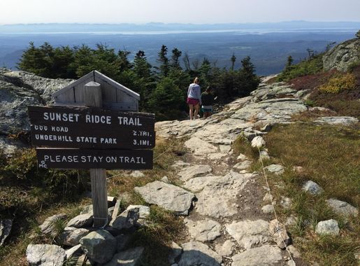 File:2017-09-11 14 10 46 View east along the Sunset Ridge Trail at its