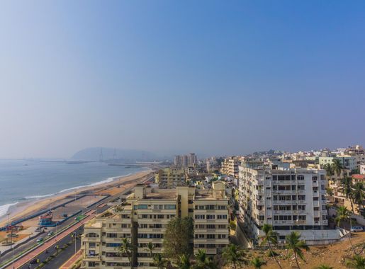 File:Visakhapatnam and the Bay of Bengal 20161226-DSC09580.jpg - Wikimedia  Commons