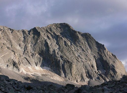 File:Capitol Peak CO.jpg - Wikimedia Commons