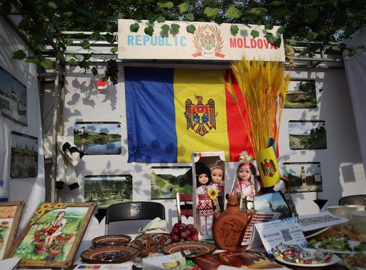 File:International Culture Festival of UIBE, booth of Moldova, Apr 2018.jpg  - Wikimedia Commons