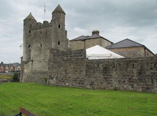 File:Enniskillen Castle by Paride.JPG - Wikimedia Commons