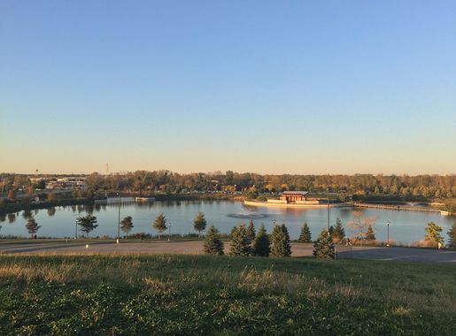 File:Centennial Park lake in Munster.JPG - Wikimedia Commons