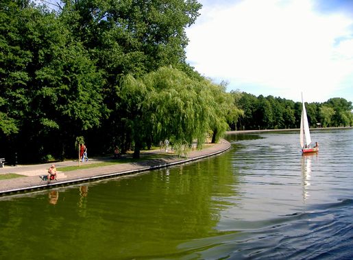 File:Bulwar w Augustowie.JPG - Wikipedia