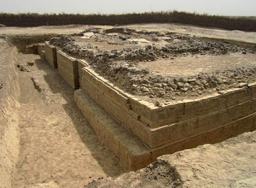 File:Byzantine Basilica (8527948107).jpg - Wikipedia
