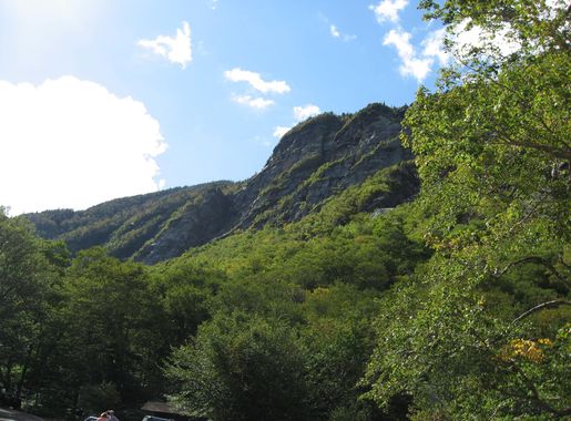 File:Smugglers' Notch State Park.jpg - Wikimedia Commons