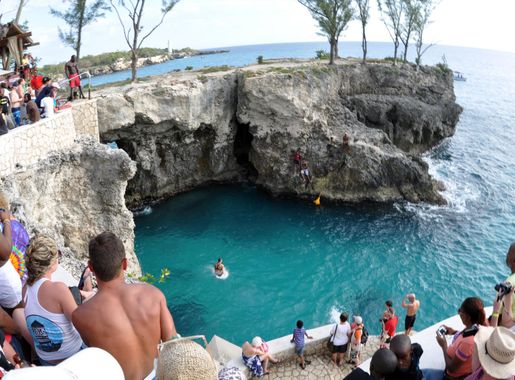 File:Ricks Negril Jamaica Photo D Ramey Logan.jpg - Wikipedia