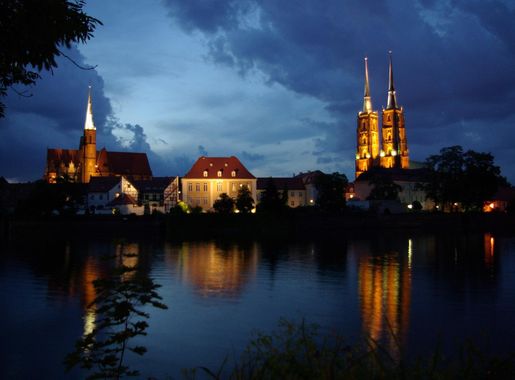 File:Ostrów Tumski we Wrocławiu 001.JPG - Wikimedia Commons