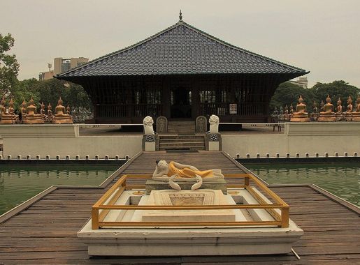 File:Seema Malaka temple.JPG - Wikipedia