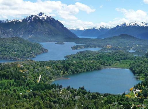 File:Bariloche view.jpg - Wikimedia Commons