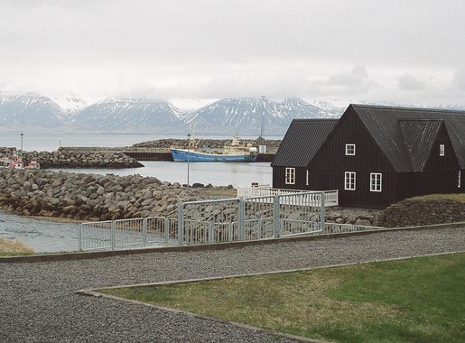 File:Hofsós (1).JPG - Wikimedia Commons