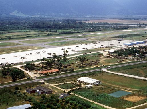 File:Goloson Airport Honduras aerial 1987.JPEG - Wikimedia Commons