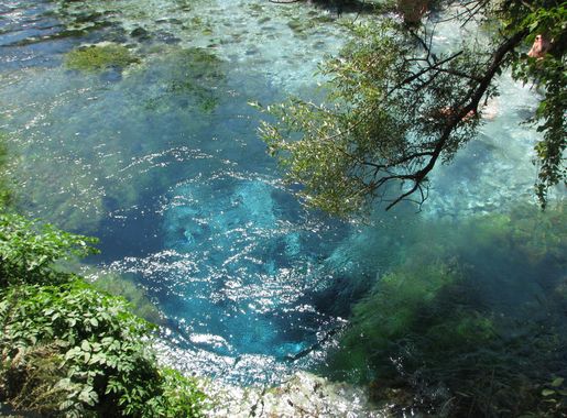 File:Blue Eye, Albania, 2017 01.jpg - Wikimedia Commons