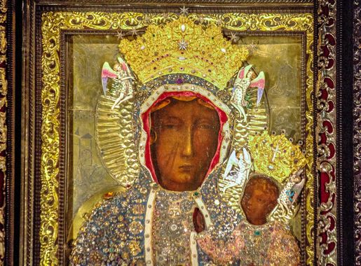 File:NMP-Czestochowska-w-koronie.jpg - Wikimedia Commons