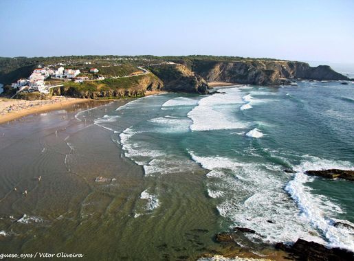 File:Praia de Odeceixe - Portugal (38487900090).jpg - Wikimedia Commons