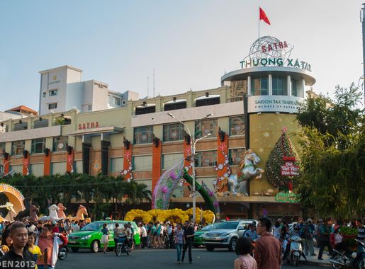 Free Images : downtown, spring, amusement park, sleeping, plaza, tourism,  saigon, vietnamese, resort, beautiful, town square, nice, vietnam, shopping  mall, ho chi minh city, center city, lunar new year, flowers street  3335x2233 - -