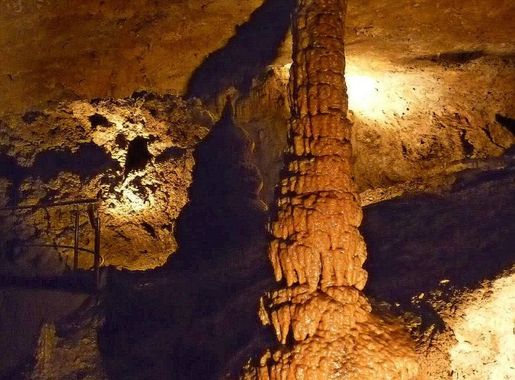 File:Jaskyňa Slobody-17.JPG - Wikimedia Commons