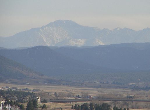 File:Pikes Peak as seen from Castle Rock CO.JPG - Wikimedia Commons