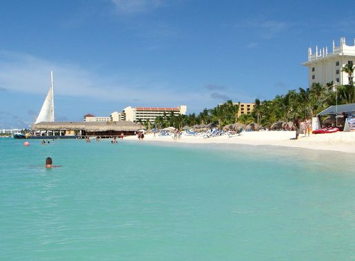 File:Aruba Palm Beach.JPG - Wikipedia