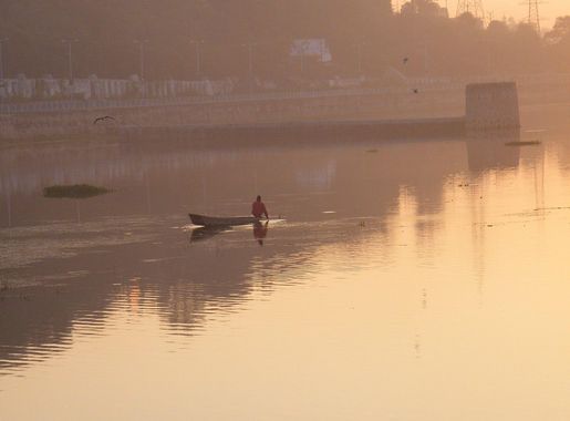 File:Upper Lake & VIP Road, Bhopal.JPG - Wikimedia Commons