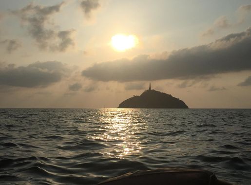 Archivo:Bahia de Santa Marta (el morro).jpg - Wikipedia, la enciclopedia  libre