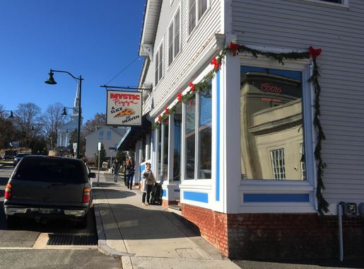 Mystic Pizza - Wikipedia