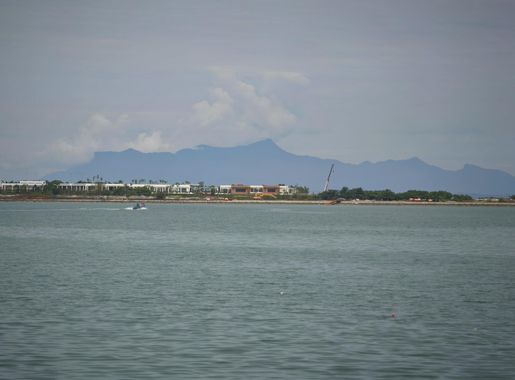 File:Gunung Jerai as viewed from George Town Dec2024-1.jpg - Wikipedia