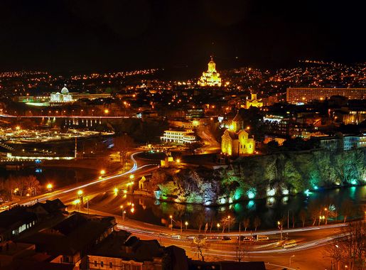 File:Night Tbilisi - panoramio.jpg - Wikimedia Commons