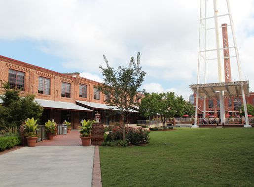 File:American Tobacco Campus.JPG - Wikimedia Commons